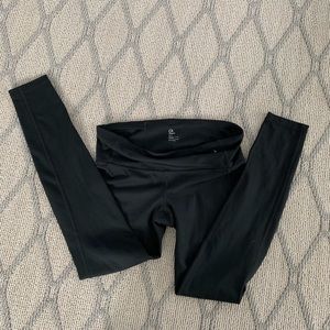 GapFit black leggings